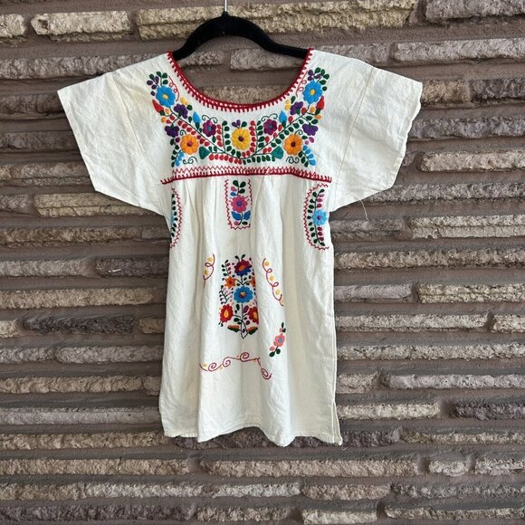 Gabriela Ramirez Vintage Girls Embroidered Ethnic Dress Size 4 - Picture 2 of 10